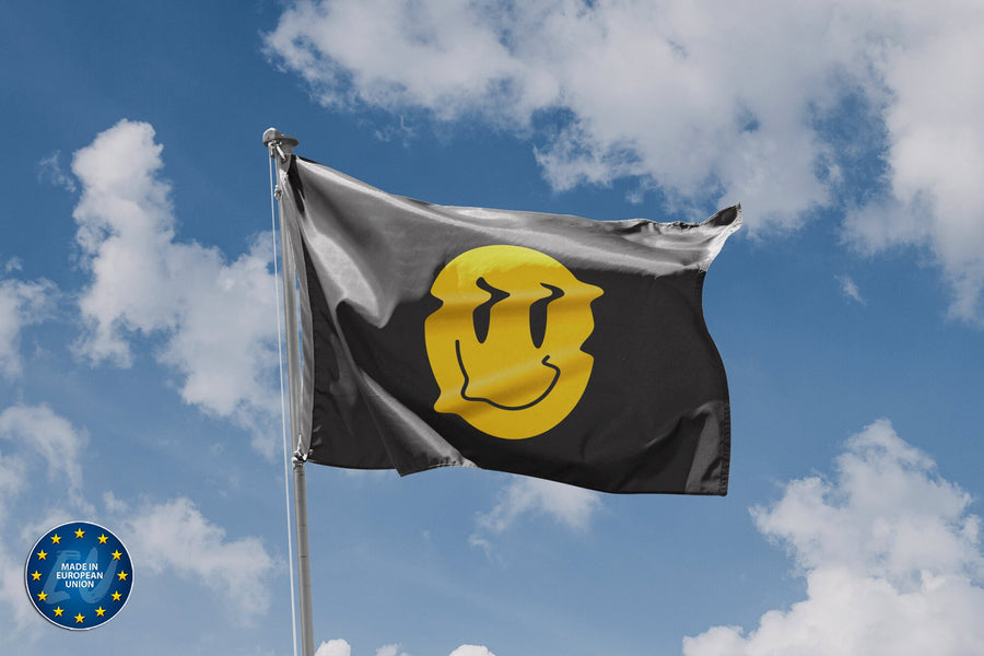 Wrinkle Smiley Face Flag - Flag Republic